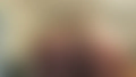 Guten Morgen... Soll ich dir beim Wachwerden helfen oder bist du schon heiß genug?🔥😈