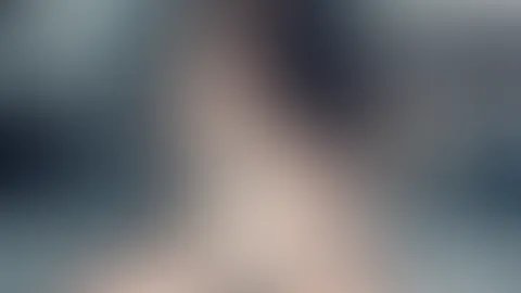 Ich sitze hier und warte, aber bestimmt nicht ewig. 😉  Schreib mir doch mal.. ich beiße nur, wenn du es willst. 👄🔥