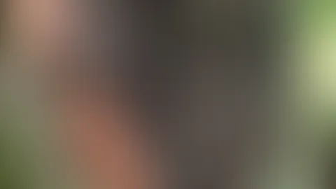 Magst du drunter schauen?