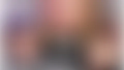 Ich war ganz artig! Bekomm ich ein Leckerlie? 😇😻