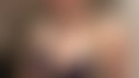 Der Rock ist heute extra kurz đ Was meinst du⊠hab ich was drunter an oder nicht? đ