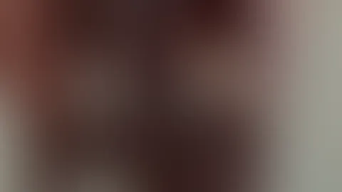 Gefällt dir, was du siehst? 😉 In diesen Stiefeln trete ich heute besonders selbstbewusst auf. Schreib mir eine Nachricht und verrat mir, was dir bei diesem Anblick als Erstes durch den Kopf geht... �