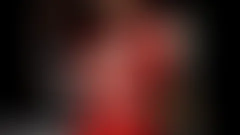 Geh auf die Knie und leck mich 😈