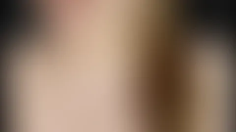 Und hab ich heute was unter meinem Rock an? Bitte abstimmen in den Kommentaren und liken 😘 (Nach links swipen=nach unten scrollen)