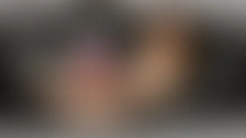 Na Süsser! Möchtest du mitfahren?? Wir könnten im Auto ja was geiles machen ;-)