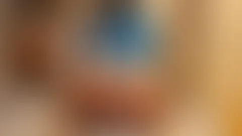 müde & horny😭😭😭