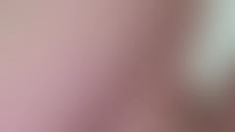 Geil mit meinem neuen Dildo befriedigt bis zum Orgasmus. Heute habe ich es mir beim Netflix and Chill richtig geil gegönnt.