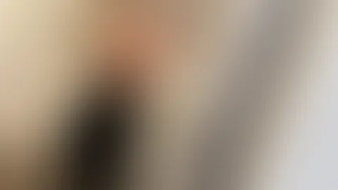 Dienstagmorgen und ich starte schon mit der richtigen Energie. ☕✨ Ein kleiner Blick hinter die Kulissen… mehr gibt’s wie immer nur für dich 😉 Bereit für den Rest der Woche? 😌