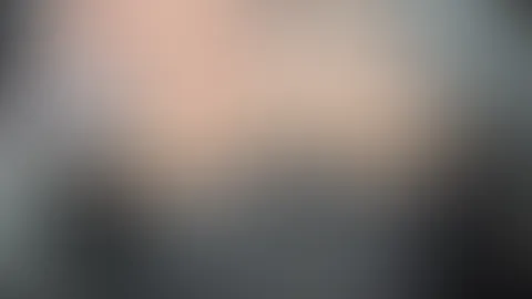 Wie findest du meine prallen Titten in dem Lederkorsett?