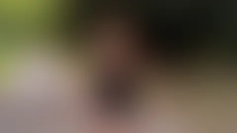 Wie gefällt dir dieses Kleid?