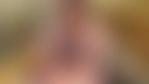 Der zweite Tag in Cap d’Agde: Eine geile Schaumparty inklusive kühler Eiswürfel, S*x auf dem Balkon und squirten im Dampfbad 💦. Ach ja, und ich habe die Leck-Königin vom Cap schlechthin gefunden! Das