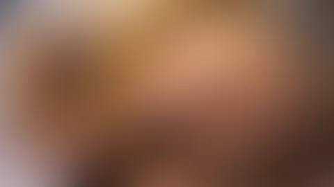 Ich überrasche meinen Mann zu Hause.