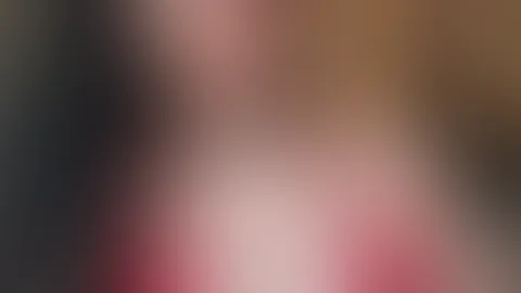 Heute ist Pyjama-Tag, denn heute bleibt die Livecam mal aus 😅 Morgen bin ich wieder wie gewohnt Live 💋 Wie verbringst du deinen Tag?