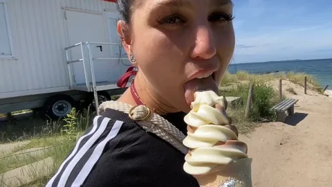 Ice, Ice Baby - Geschleckt, Geblasen,Gef**kt,Gekommen!