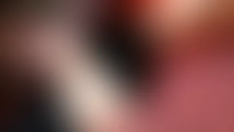 Betrachte es als Privileg, diesen Einblick zu bekommen. Wenn du das ganze Bild willst, musst du tiefer in die Tasche greifen. Zeig mir, was dir dieser Anblick wert ist. 💸⛓️