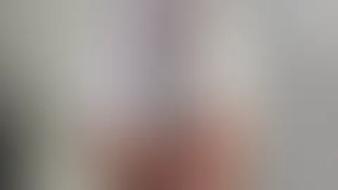 Schau dir mal nen hübsches neues Oberteil an, hab ich im Sale gefunden 🥰 meinst du ich kann so raus gehen? 😉😘