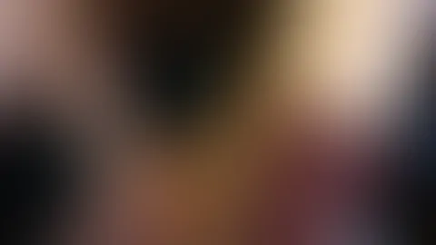 Ich w***se bis der Saft einfach an meinen Schamlippen runtertropft!! Ich habe endlich Zeit für mich ganz alleine gefunden und die nutze ich natürlich auch ganz bewusst nur für mich! Und wie kann ich