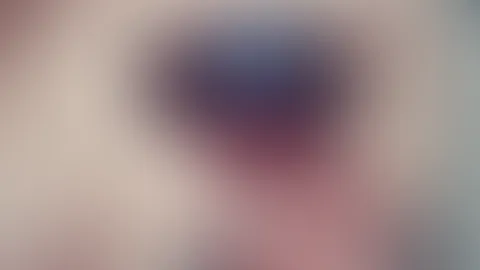 Zeit zum Entspannen… ✨ Der Abend fängt gerade erst an, und ich bin schon in Stimmung für was Schönes 😏 Was würdest du diesem Moment hinzufügen?
