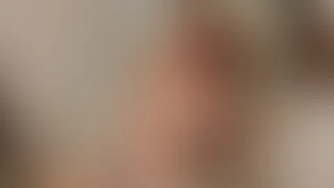 Hey 😊 Draußen ist es grau und regnerisch… perfekt, um es sich drinnen gemütlich zu machen und ein bisschen abzuschalten. 🌧️ Ich habe da genau den richtigen Moment für dich – ruhig, entspannt u