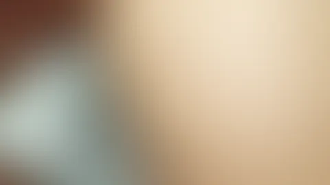 Sieht das nicht so unendlich geil aus wenn er den S*****z in die nasse, schmatzende F***e schiebt??đđ(Clip 12sek)