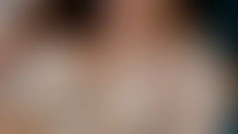 Guten Abend! Ich hoffe dein Tag war gut 👍 und du kannst nun zum Abend hin entspannen. Ich habe mich grad ausgezogen und wollte dir nochmal einen heißen Bilck auf meine Tittchen zeigen, Wahnsinn wie g