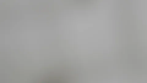 Ups was ist denn da passiert ? Neugierig ? Dann schalte dir mein Feed frei 🤤😈💦