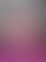 Mit pinken langen Haaren NACKT !