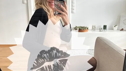 Wenn du mir jetzt was ins Ohr sagen könntest… was wäre es? 🥰