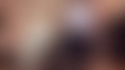 Wie gefall ich dir in schwarz-weiß? Ich ahne, du willst lieber das darunter sehen...😏 Aber live wirds farbiger, lauter und heißer.🫣 Komm und überzeuge dich selbst.💋