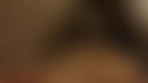 Allein im Bett ! Da kann ich meine F****r nicht von mir lassen!