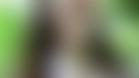 FußFetisch! In die Pfütze springen wie früher! Für meine Fußfreunde habe ich mir was ganz Besonderes ausgedacht! Ein kleiner Waldspaziergang und fröhliches Pfützenspringen und Matschen! Das fühlt sic
