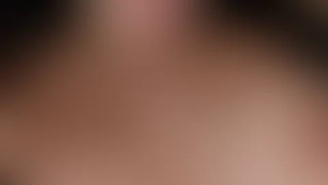 Leider kein S*****z in Sicht also besorg ich´s mir gerade richtig heftig selbst😍💦
