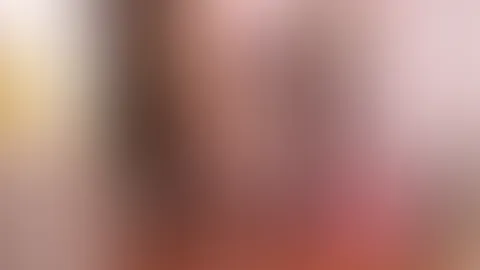 Da passierte es, es spritzte einfach aus meiner M****i. Damit hatte ich so gar nicht gerechnet. Ich musste es gleich wegmachen, dass es kein anderer sieht. Ich war total überrascht. Da hat der Weihnac