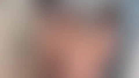 🤫 Für meine Treuesten: Es wird nass! 💦 Ihr bekommt heute das volle Programm: Wir drei zusammen unter der Dusche! 🥵 Glitschige Haut, viel Schaum und absolut keine Hemmungen. Hier ein kleiner Sneak