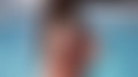 Splitterfasernacktes geiles Poolvideo von mir! 18+
