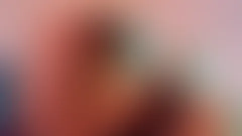 Ich kann deine Milf sein stehst du auf Dicke Titten dann melde dich bei mir denn ich kann dir auch andere stellen zeigen😈😈