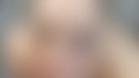 Angespritzt beim Blowjob