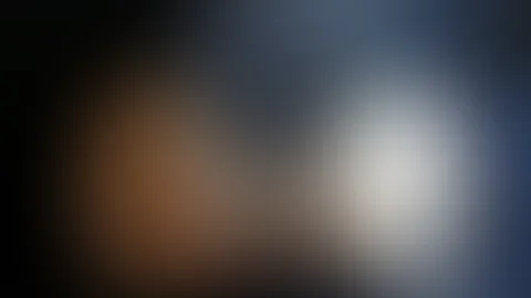 Na gefällt dir dein Ausblick wenn ich vor dir Knie? Stell dir mal vor ich würde so auf dich warten wenn du zur Tür rein kommst 😏