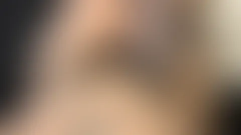Frisch geduscht & noch nicht ganz angezogen..