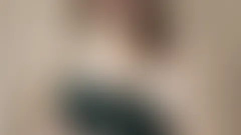 Wenn du dich jemals gefragt hast, wie ich meinen BH anziehe bei meiner Größe, siehst du das in meinem Video 😍 soll ich dir das Video per DM senden? 💦 #bigboobs #großebrüste #milf #solo #dessous #por