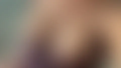 Kleid mit prallen Brüste