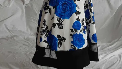 Blümchenkleid
