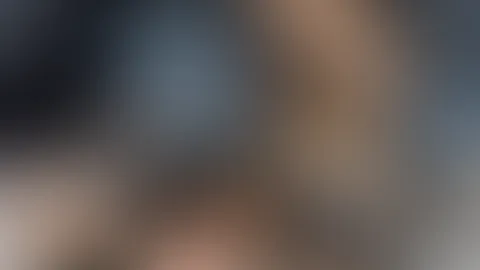 Jule • 29 • Thüringen Süße Mutti mit verdammt frecher Seite 😈 Zwischen Alltag und verbotenen Gedanken… Wer lieb fragt, bekommt vielleicht mehr zu sehen 🔥