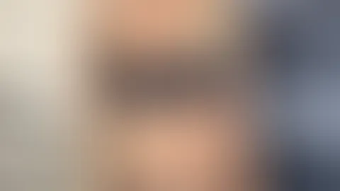 Hat da drauĂen jemand Lust, mir auch noch den Rest auszuziehen? đ Bin online!