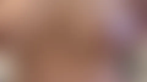 Titten mit Öl einreiben 💦🥵