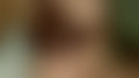 🥳