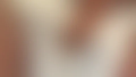 Schau her, zur nassen P***y!