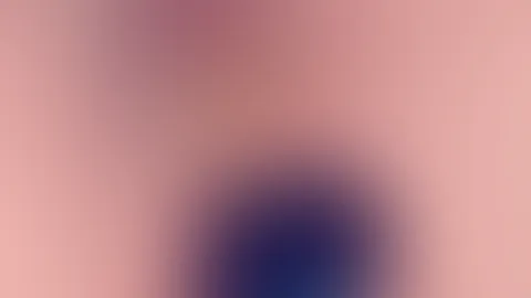 Kleines schmutziges Geständnis von mir … ich habe gerade einen Plug drin. 🍑  Dieses Gefühl ist so gemein gut. Nicht sichtbar für euch, aber ich spüre ihn bei jeder kleinen Bewegung. Beim Liegen, beim