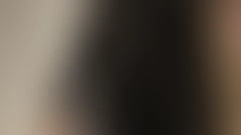 Feierabend und raus aus den Klamotten
