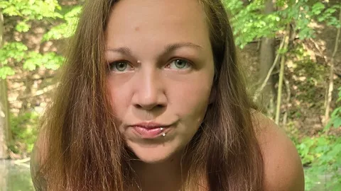 Im wald geil gekommen 🔥🔥💦💦💦